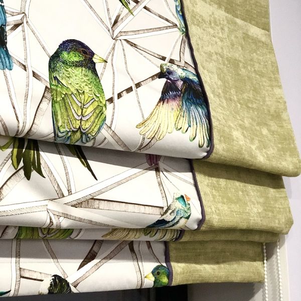 Римские шторы с птицами
