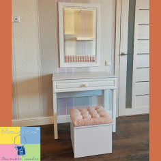 Туалетный столик с пуфом 