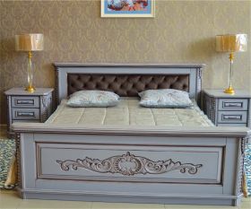 Ліжко Українка 2,2 ( покриття сірим кольором RAL)