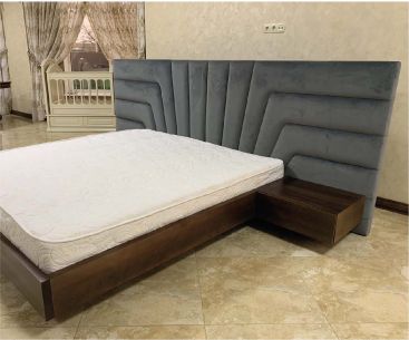 Кровать Куб ( мягкое изголовье+ тумбы) 1,6м