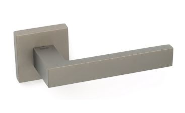 Дверная ручка TUPAI SQUARE 2275Q Титан
