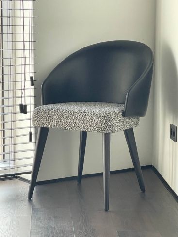 Стілець Кім 02