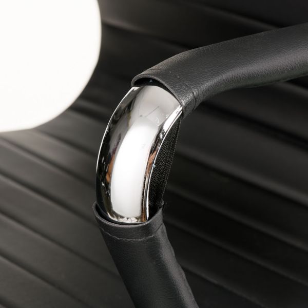 Крісло офісне Special4You Solano 2 office artleather black - фото 6