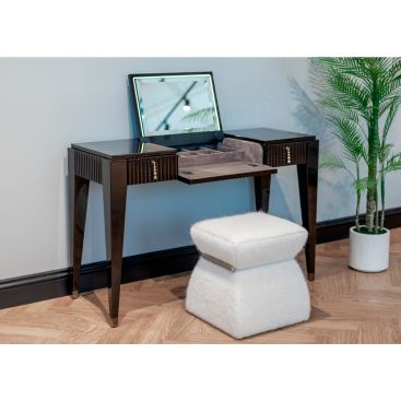 Столик туалетный UPSIDE T