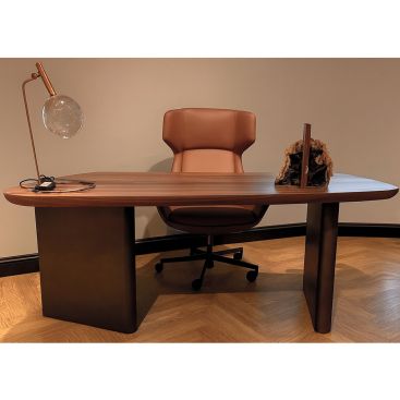 Стол письменный FLATIRON