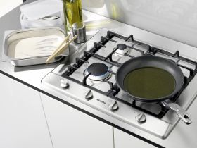 Варильна поверхня газова Miele KM2010G