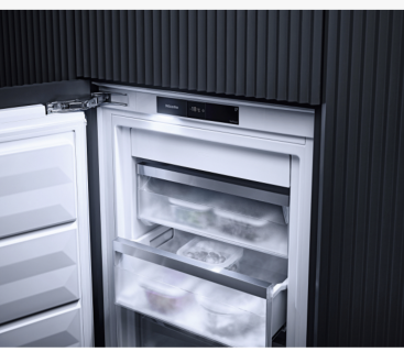 Морозильник вбудований Miele FNS 7770 E