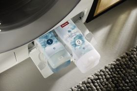 Двокомпонентний засіб для прання Miele UltraPhase 1 Refresh Elixir