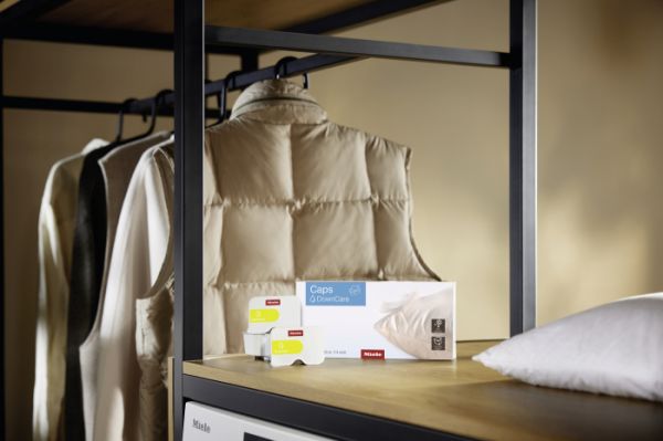 Засіб для речей з наповненням з пуху Miele DownCare (6 капсул) - фото 5