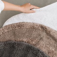 Круглий килимок Hamam Pera Tufted Ø90 см Сірий