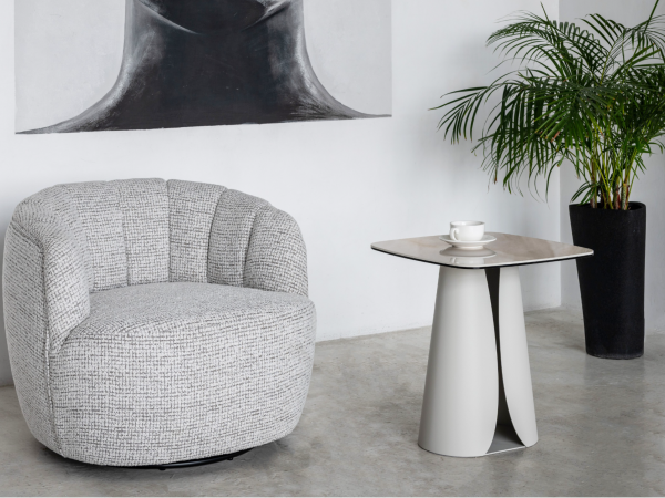 Кофейный стол 