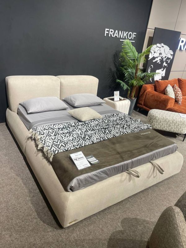 Ліжко Верту 1,6