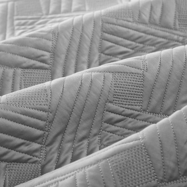 Luxury FRBP1 Покрывало на кровать 230*250, 2шт наволочки 46*66 Grey