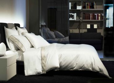 Комплект постельного белья (Пододеяльник 200х220, прост. 270х290, 4 нав. 50х70) White pearl Luna Borgo Signoria