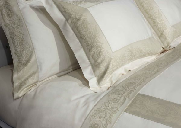 Комплект постельного белья (Пододеяльник 200х220, прост. 270х290, 2 нав. 50х70) Ivory Caterina Signoria - фото 4