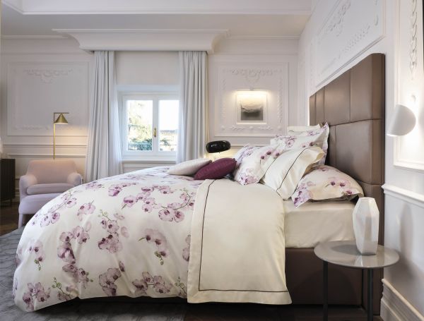 Комплект постільної білизни (Підковдра 200х220, прост. 270х290, 4 нав. 50х70) Ivory Volterra Signoria