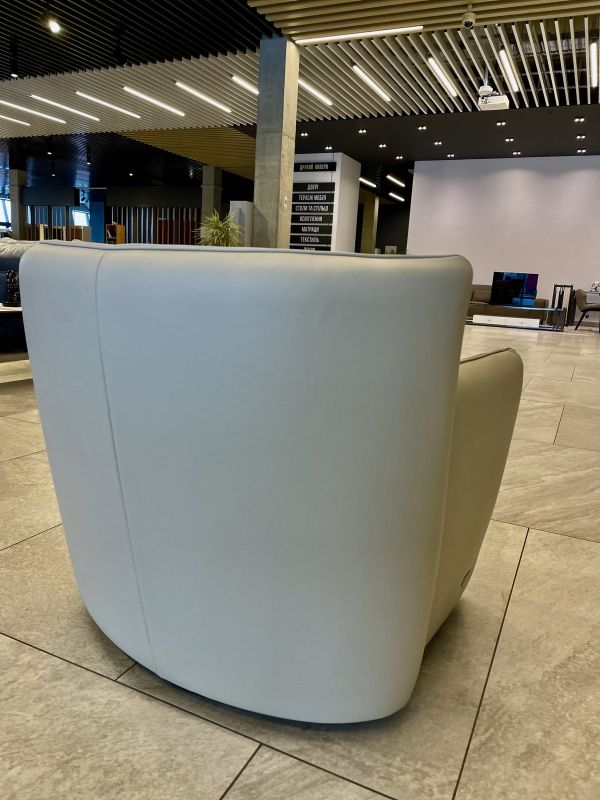 ТЮЛЬПАН. Крісло з поворотним механізмом шкіра, тк.ШАРМ (кол.66) DANDY GAMMA - фото 3