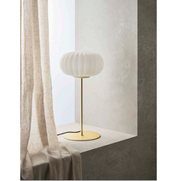 HUP настільна лампа. МАТ ЛАТУНЬ/ОПАЛОВИЙ АБАЖУР AROMAS - фото 3