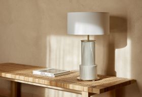 ATINA настільна лампа. МЕТАЛ МАТОВА ЛАТУНЬ. AROMAS