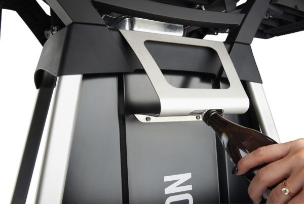 Портативный газовый гриль Napoleon TravelQ PRO285-PAKET на подставке - фото 11