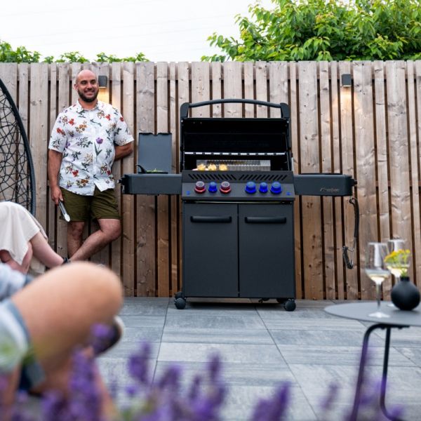 Газовый гриль Napoleon Phantom Prestige 500 P500RSIBPK-3-PHM - фото 4