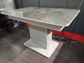 Стіл "Лувр-нью"