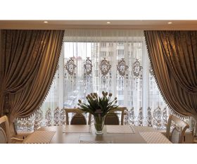 шторы в гостинную, выполнена в классическом стиле