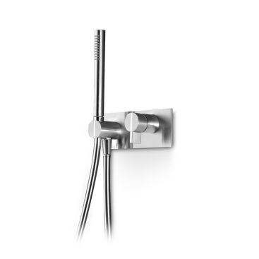 Смеситель для ванны с душевой лейкой INS 200S